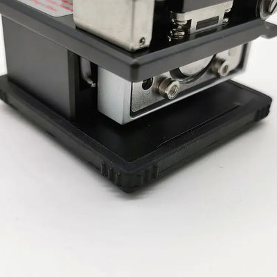 Máy cắt phụ kiện cáp quang có độ chính xác cao với chiều dài cắt 20 mm