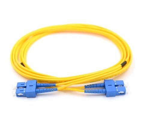 Bộ cáp sợi đa chế độ với áo khoác PVC LSZH OFNR OFNP